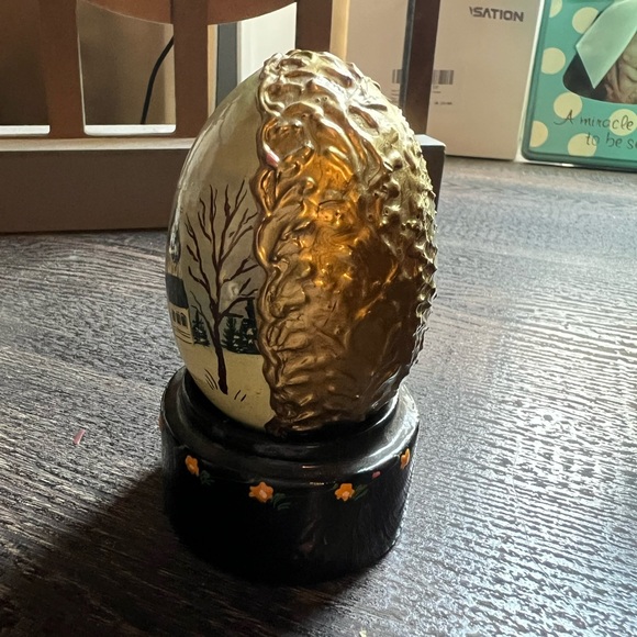 Vintage Russian Hand Painted Egg - Picture 3 of 4